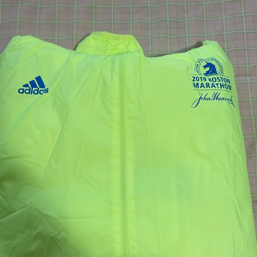 Wind breaker